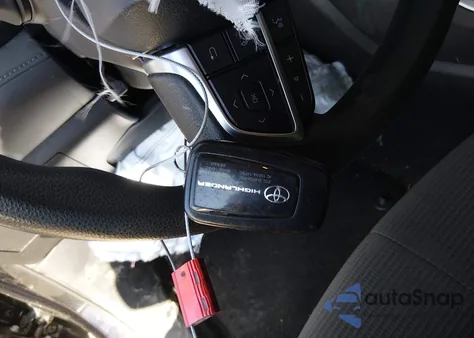 2021 Toyota Highlander L из США, поврежденный, VIN 5TDCZRAH2MS033838